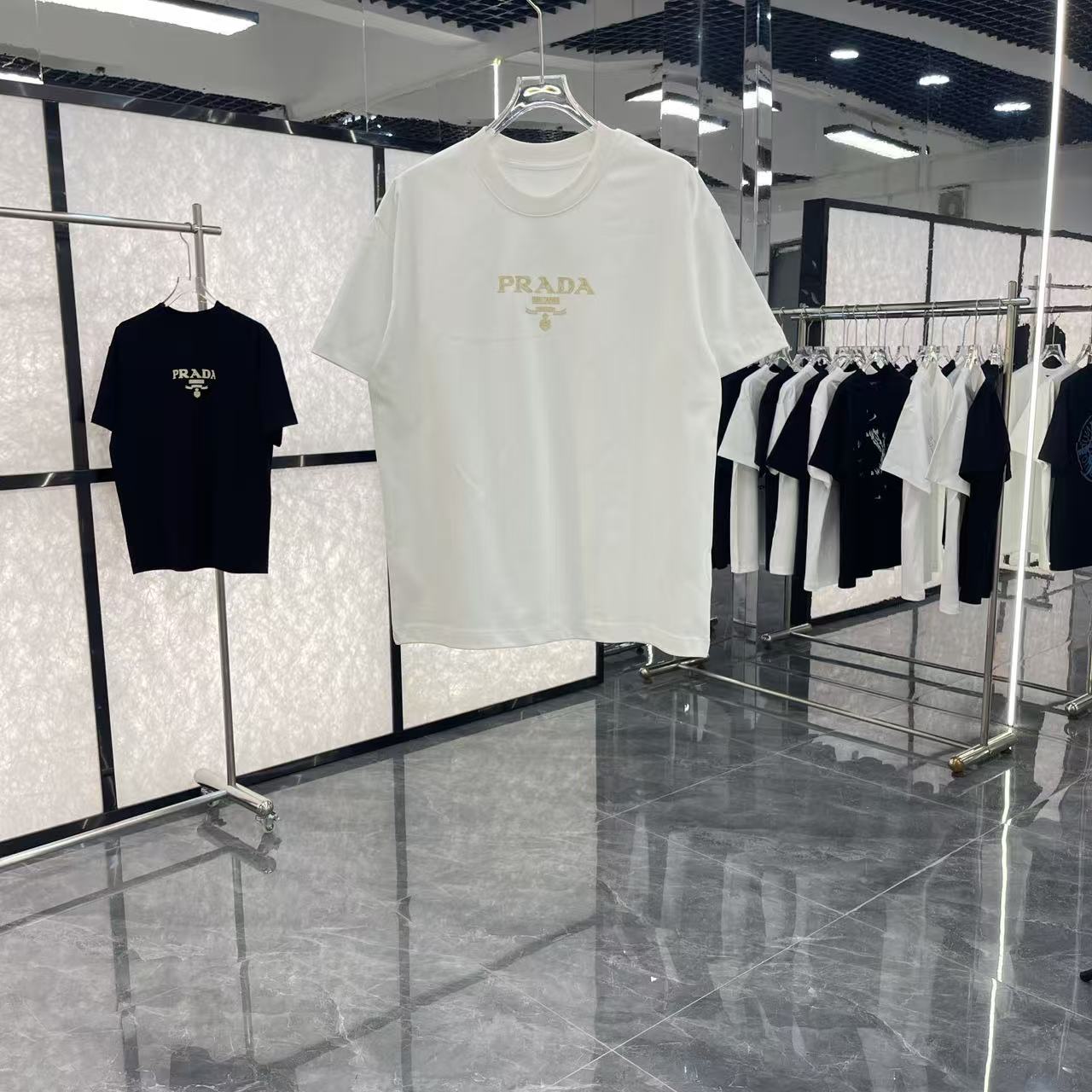 Prada clothing-34