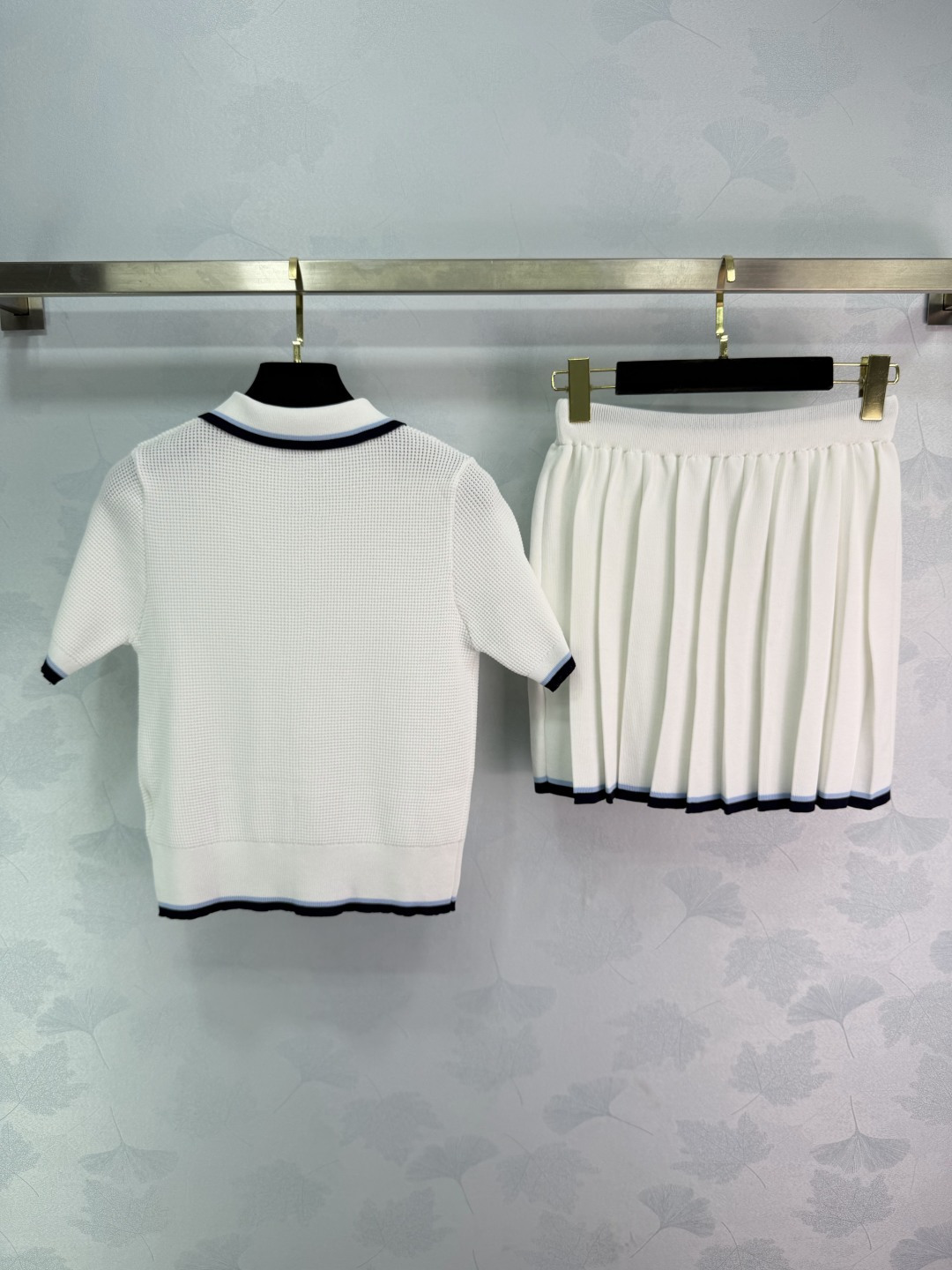 Chanel Clothing-133