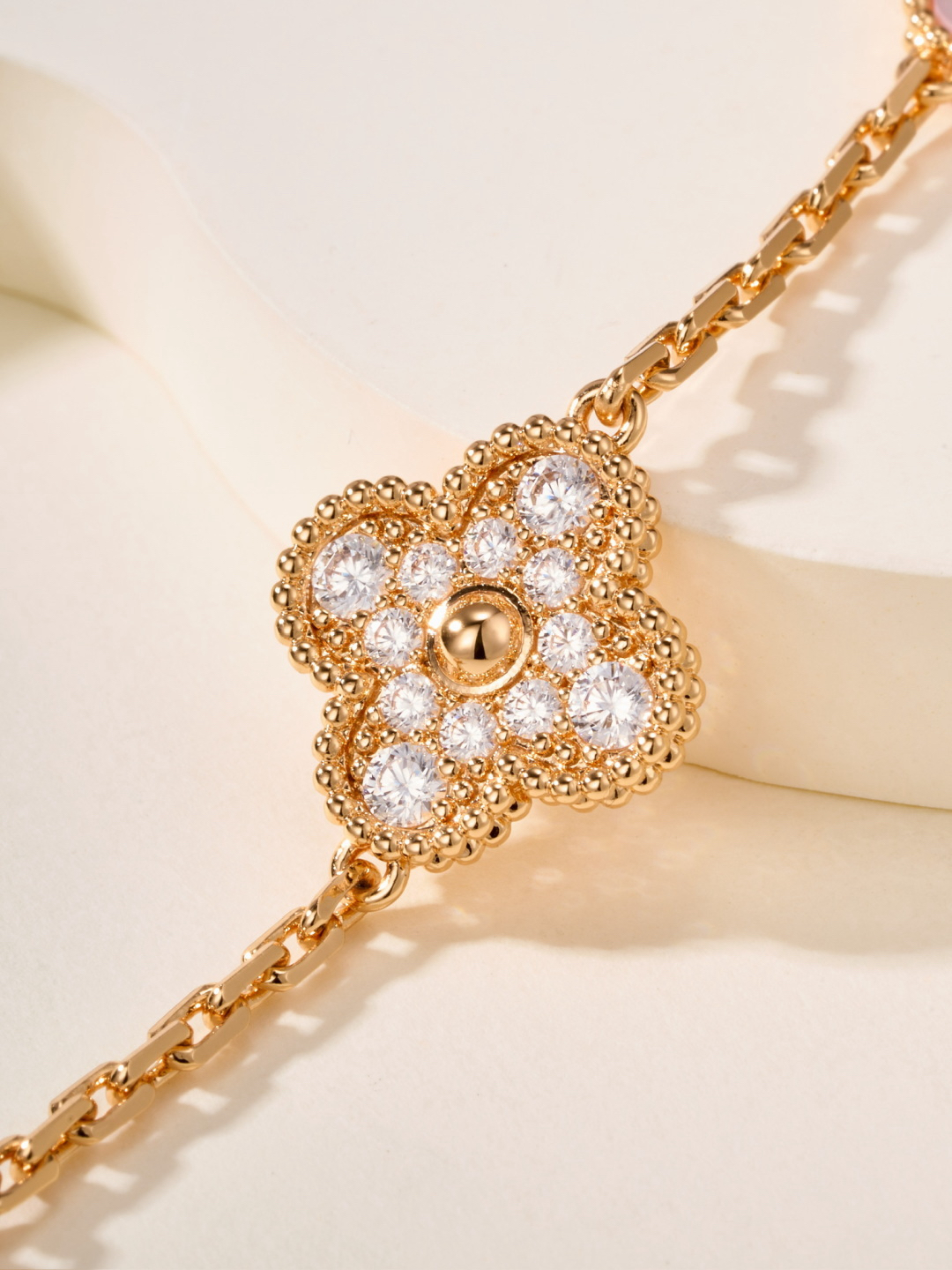 Van Cleef & Arpels Bracelet-22