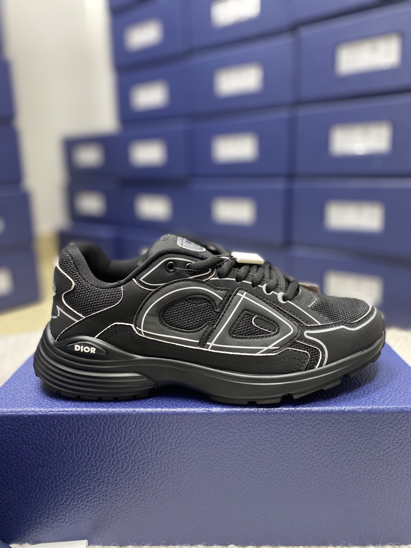 Dior Sneakers-173