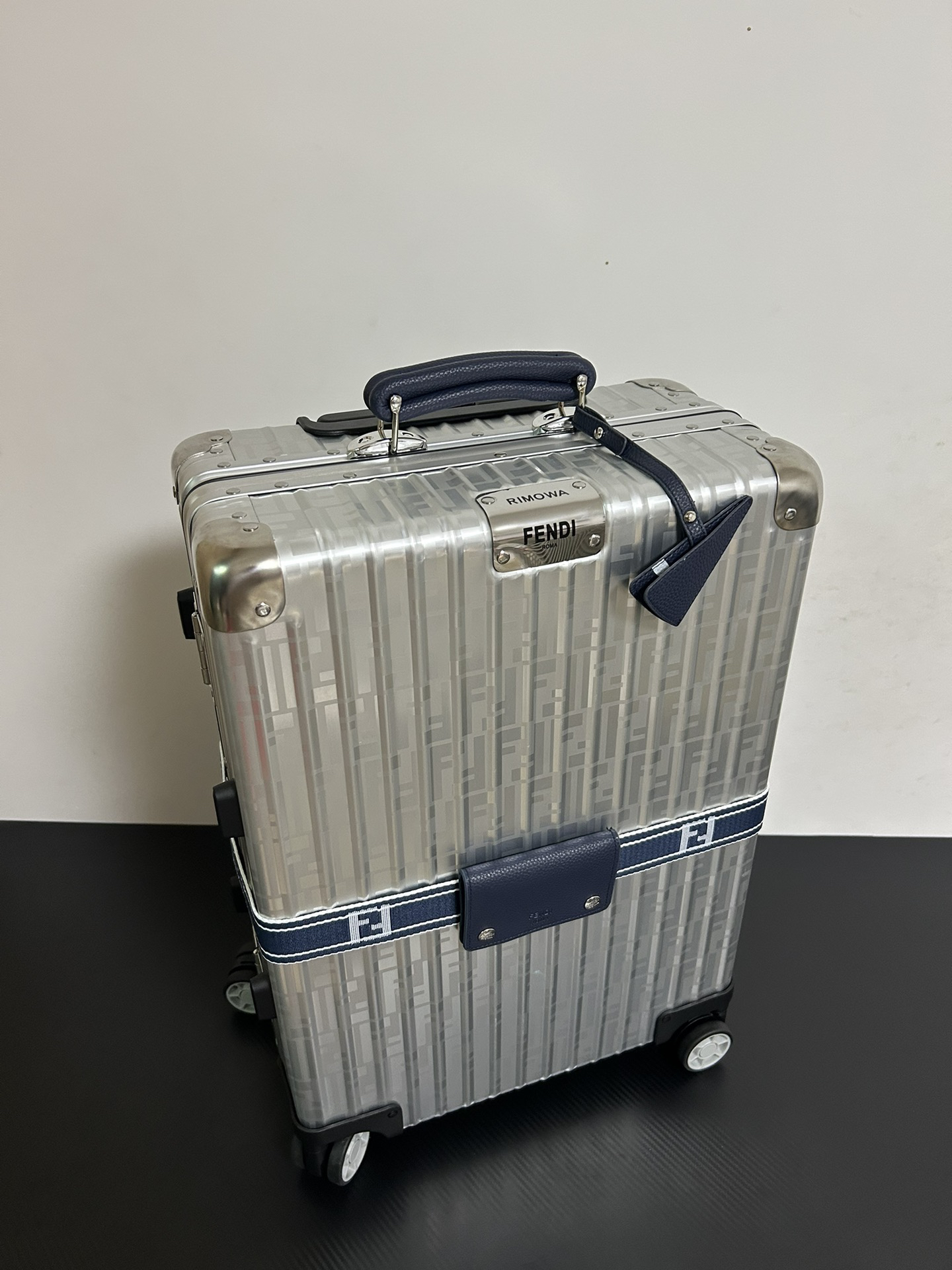 Fendi luggage-11