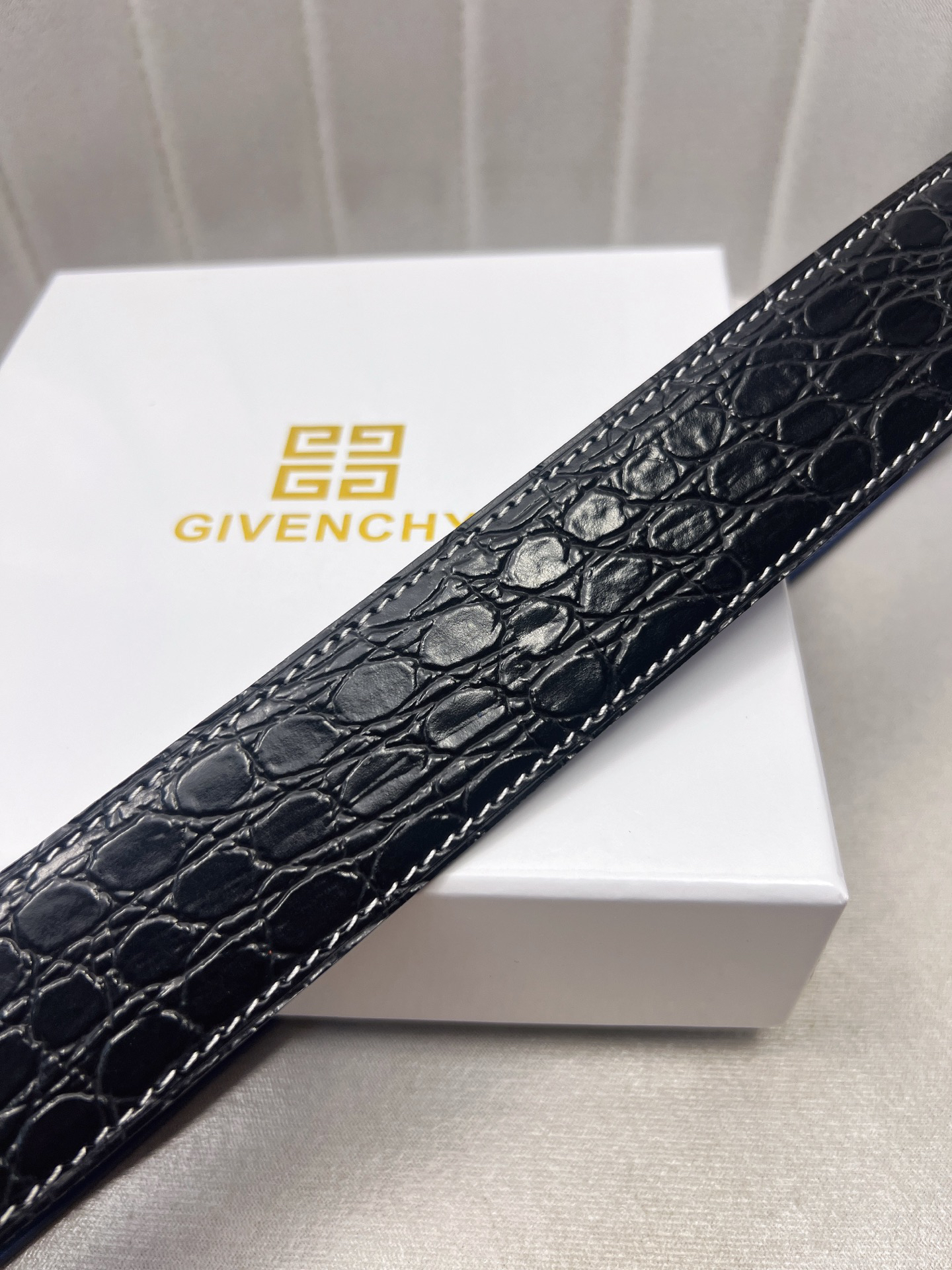 Givenchy belt-133