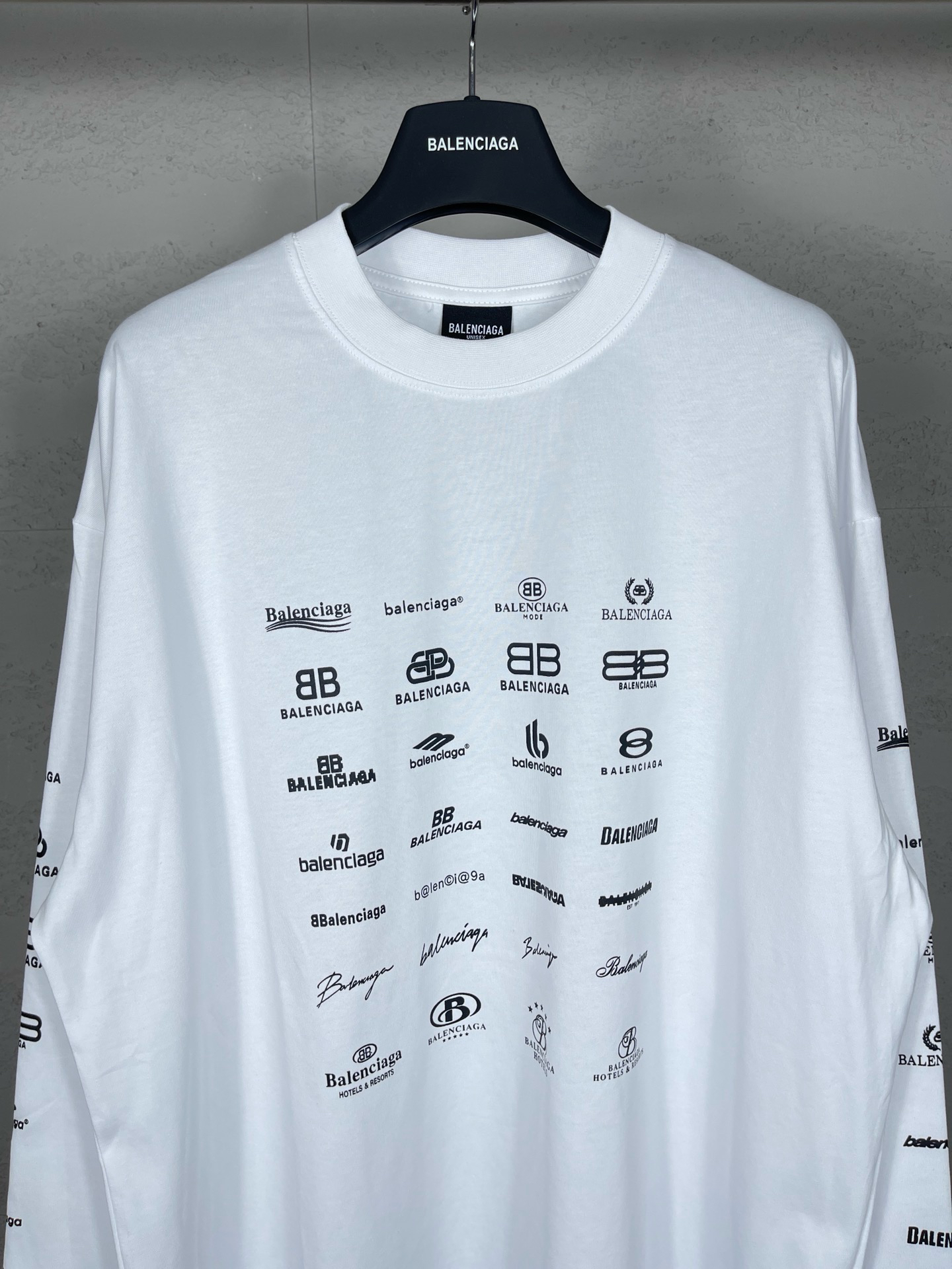 Balenciaga clothing-118