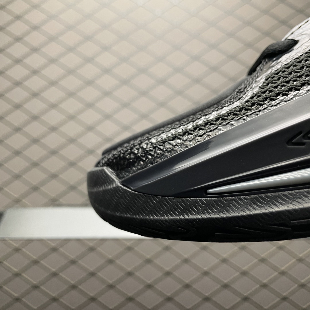 Nike Sneakers-181