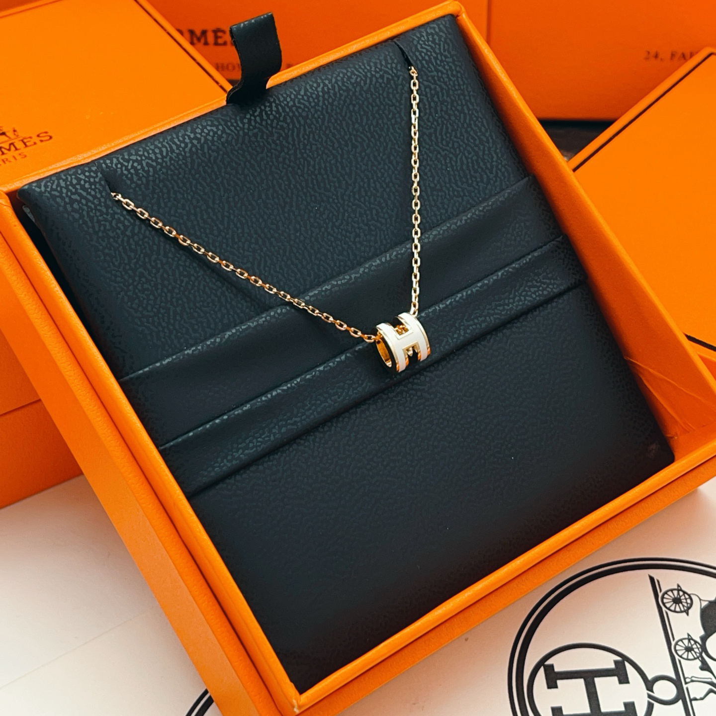 Hermes necklace-68