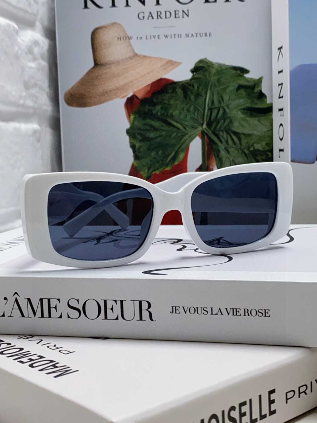Versace glasses-11