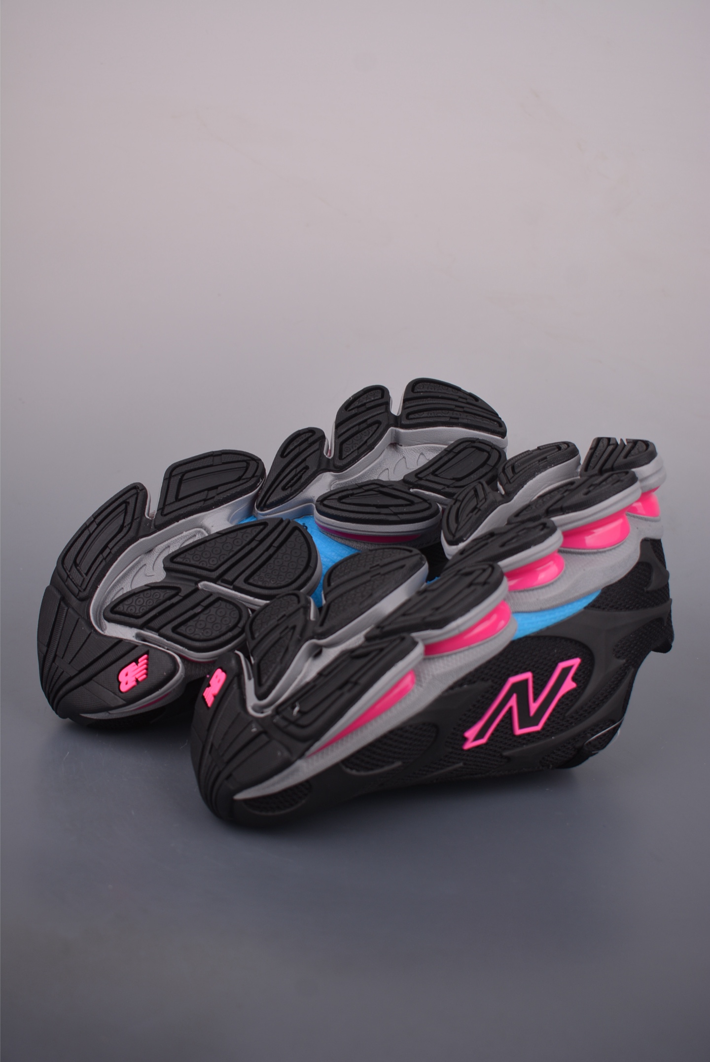 New Balance Sneakers-353