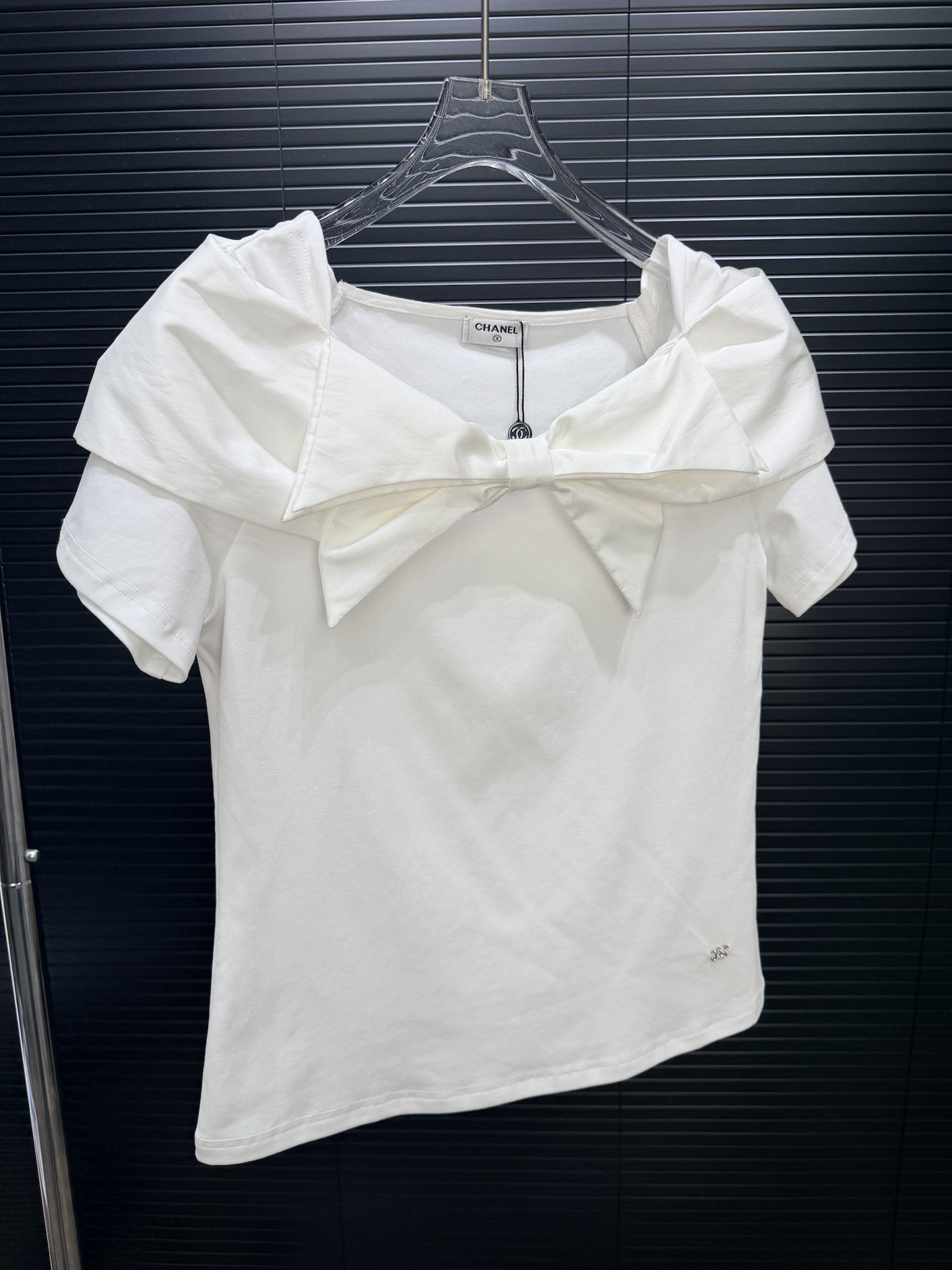 Chanel clothing-102