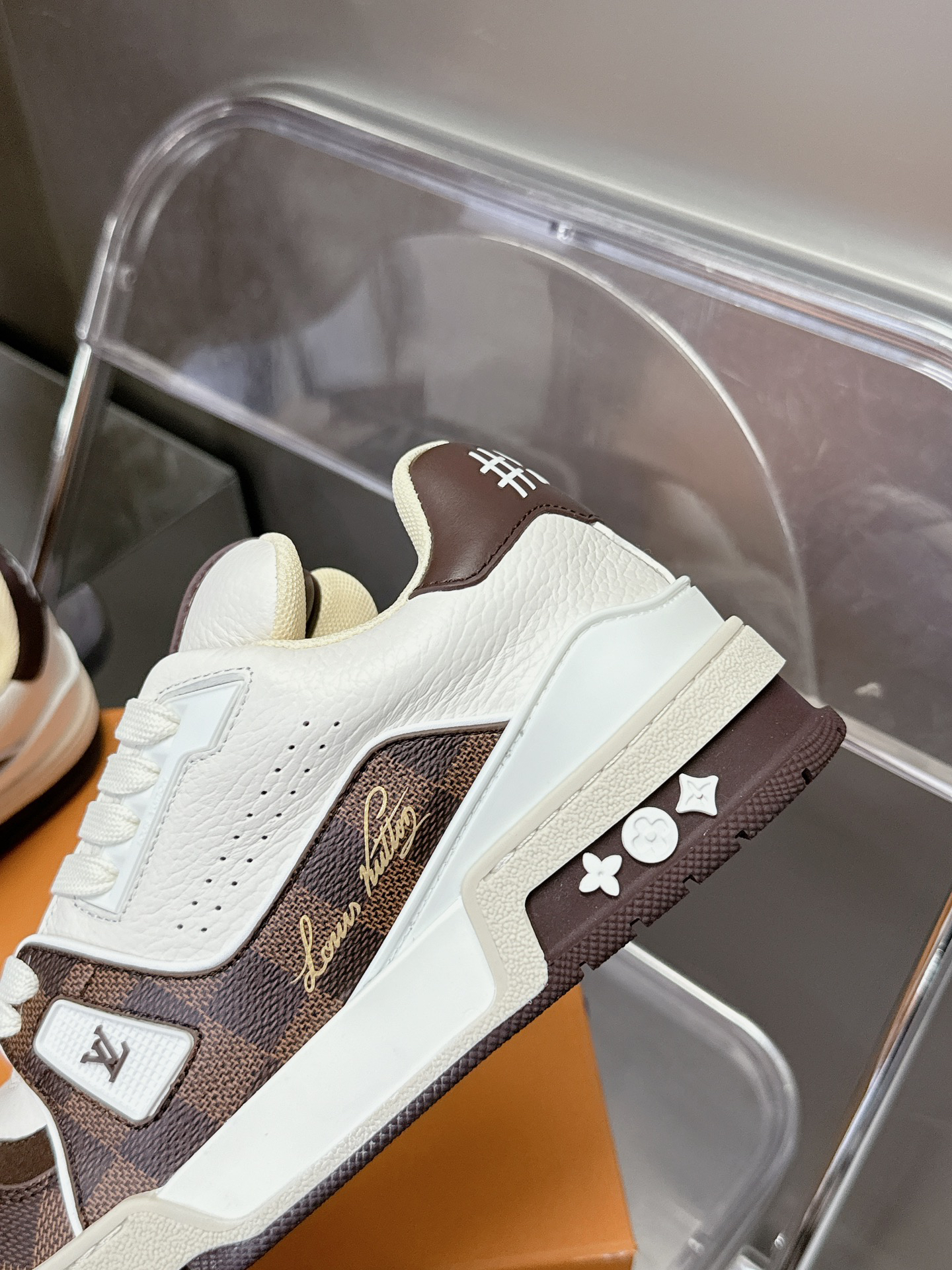 Lv Sneakers-73