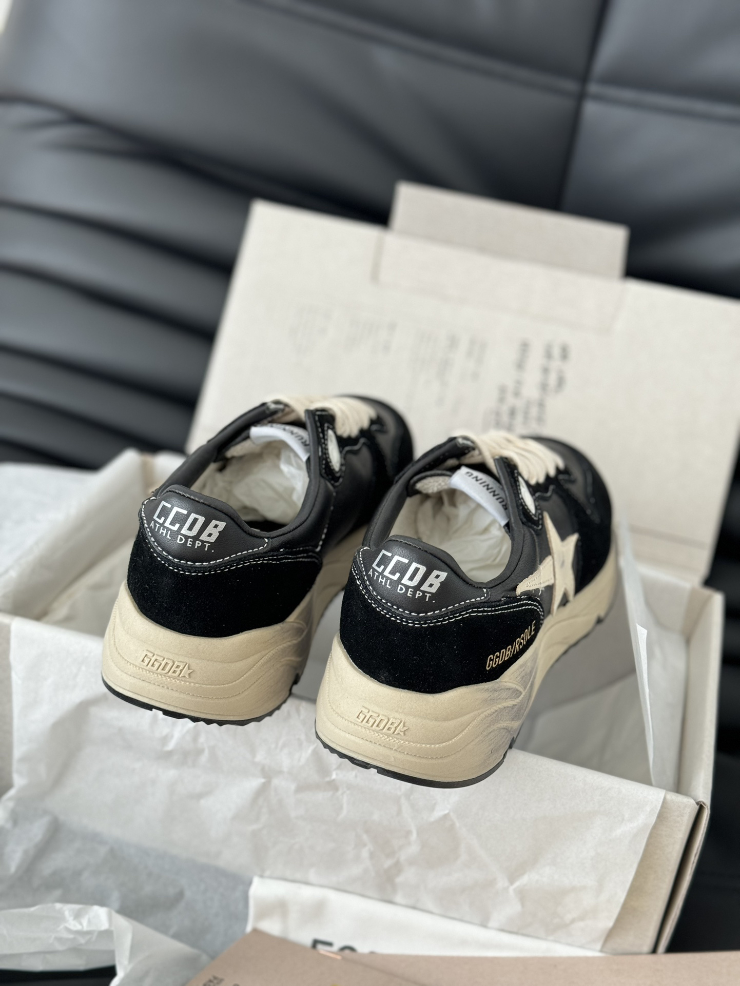Golden Goose Sneakers-37