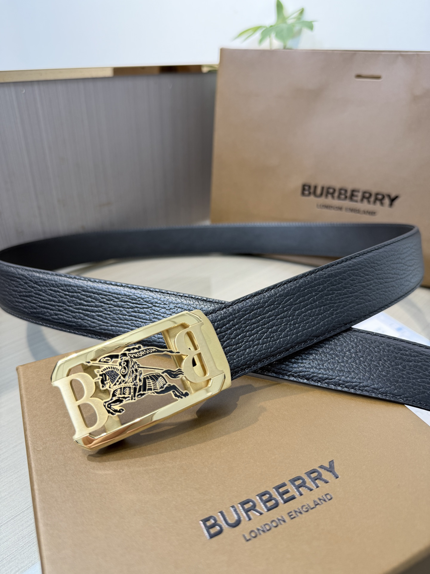 Burberry belt-79