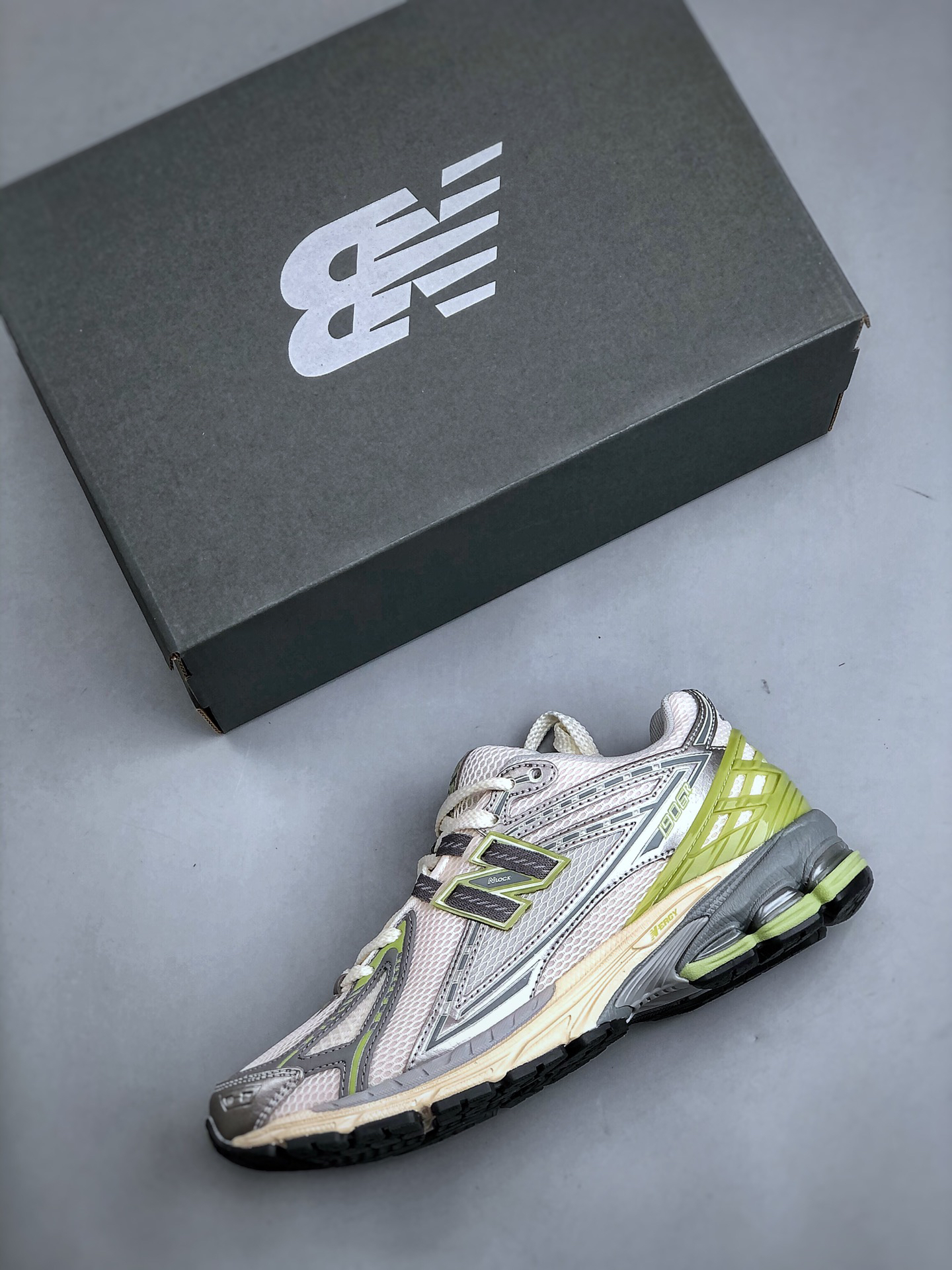 New Balance Sneakers-297