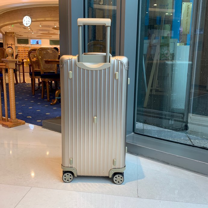 RIMOWA luggage-5