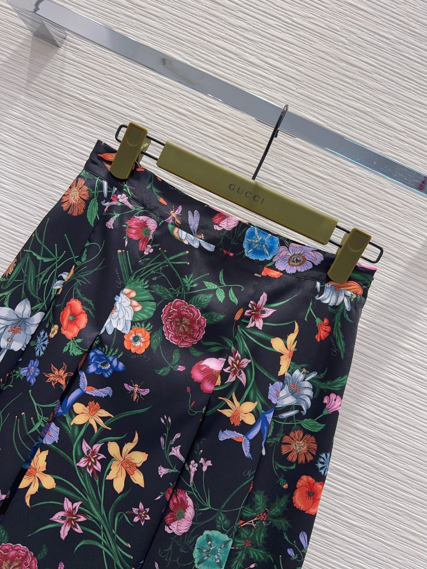 Gucci clothing-219