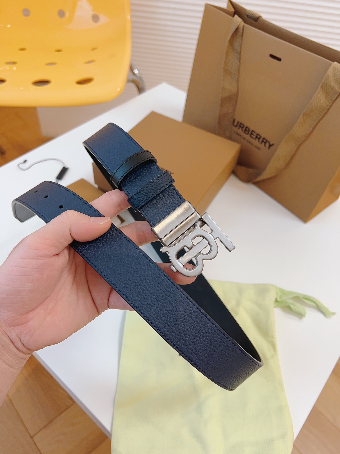 Burberry belt-113