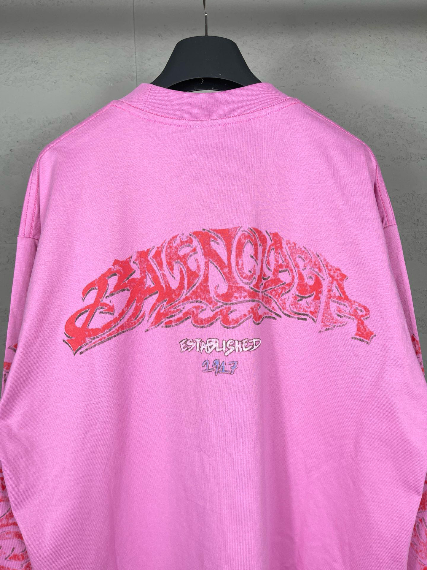 Balenciaga clothing-110
