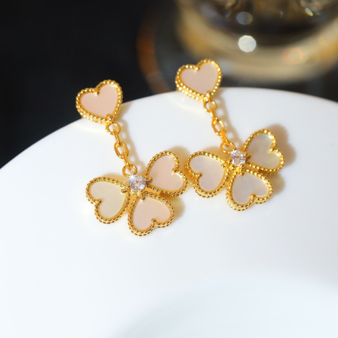 Van Cleef & Arpels earring-85
