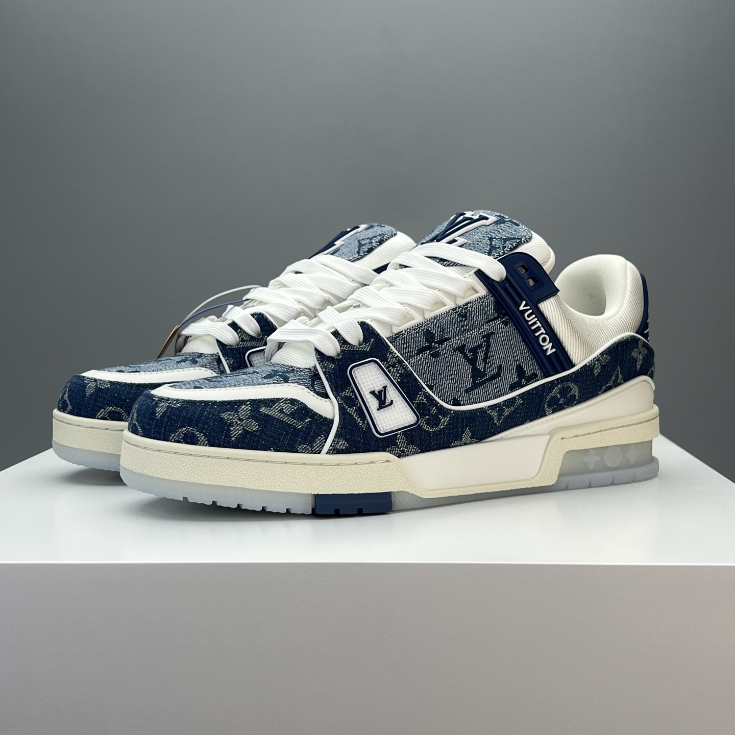 Lv Sneakers-145