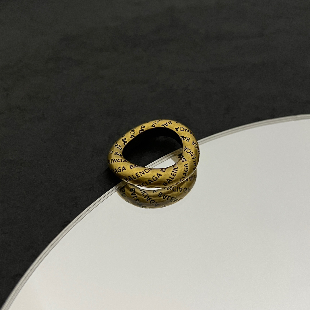 Balenciaga ring-36