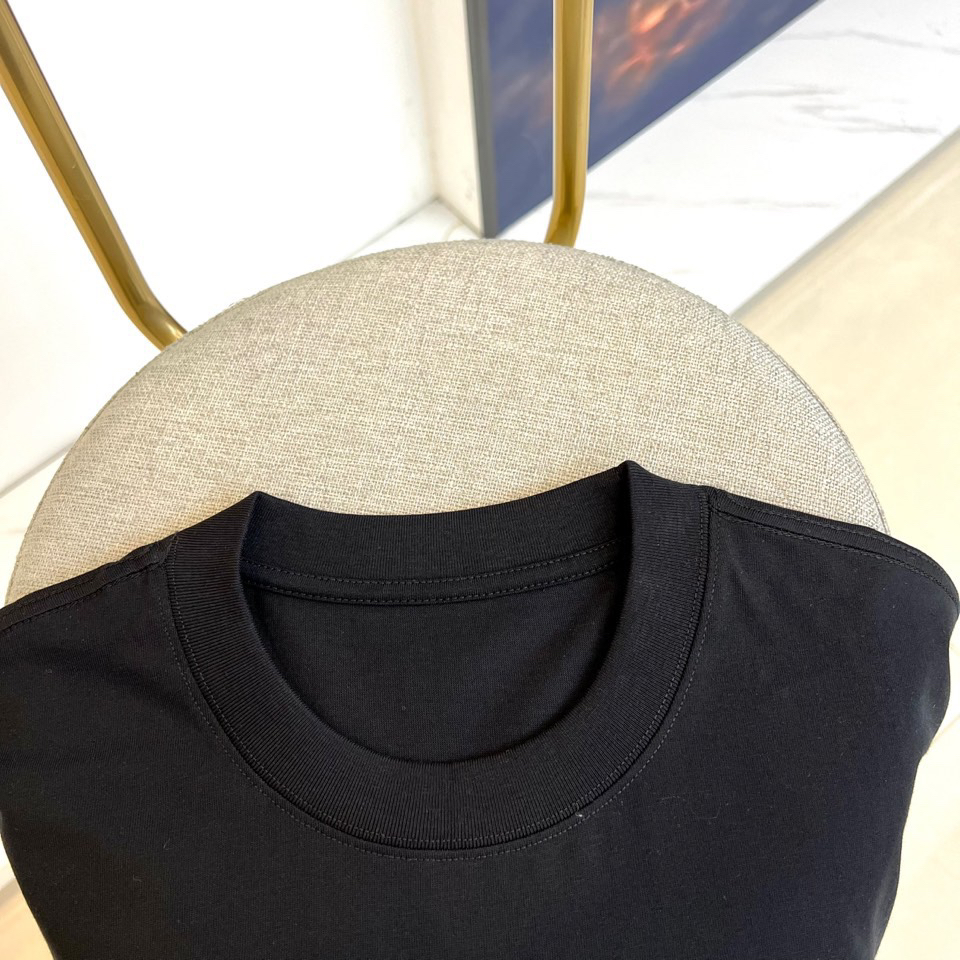 Gucci clothing-278