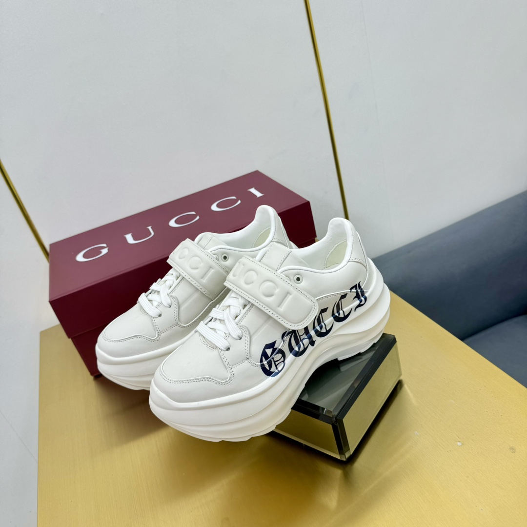 Gucci Sneakers-62