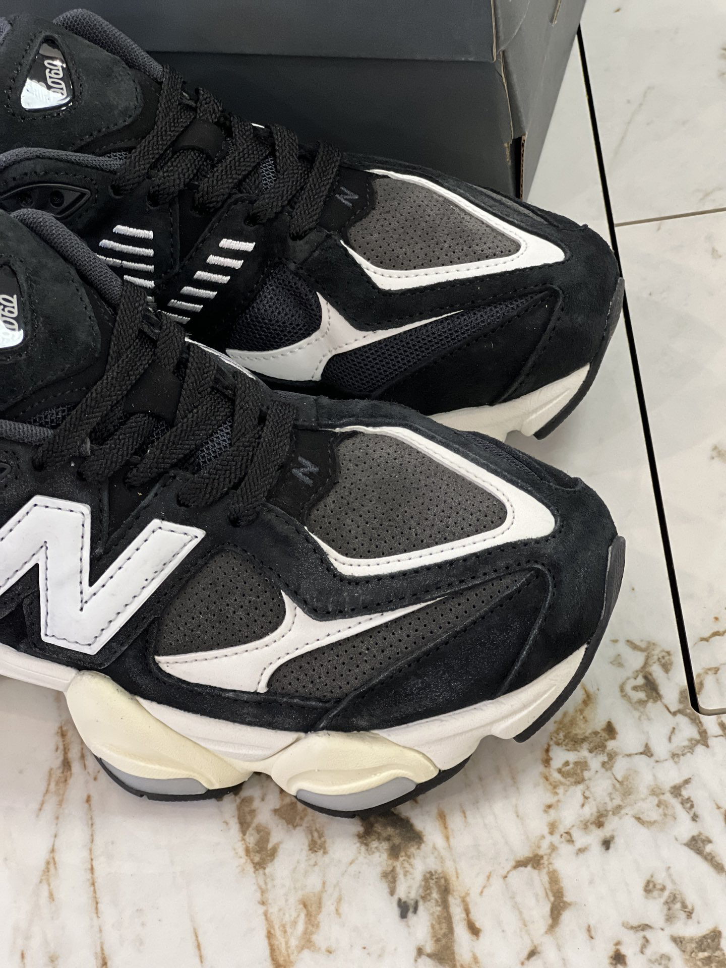 New Balance Sneakers-141