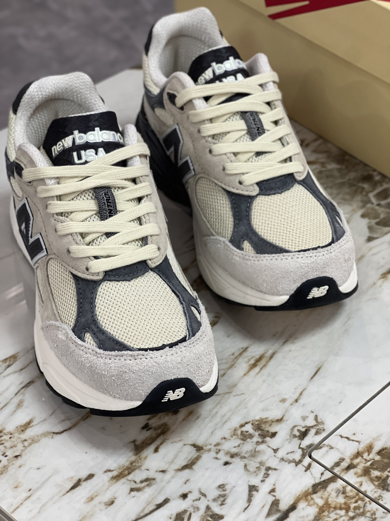 New Balance Sneakers-147