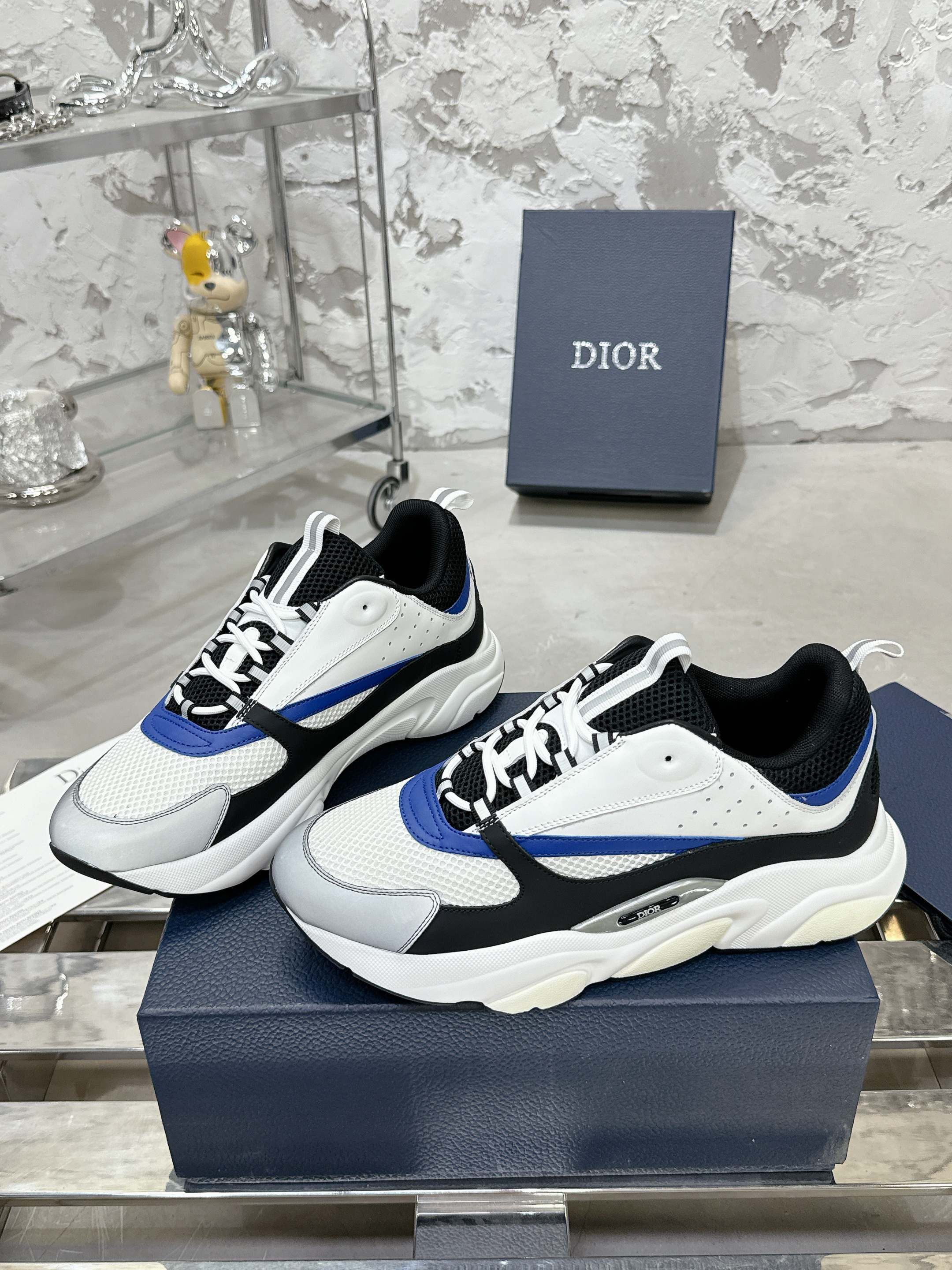 Dior Sneakers-150