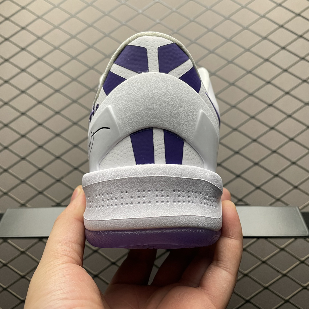 Nike Sneakers-142