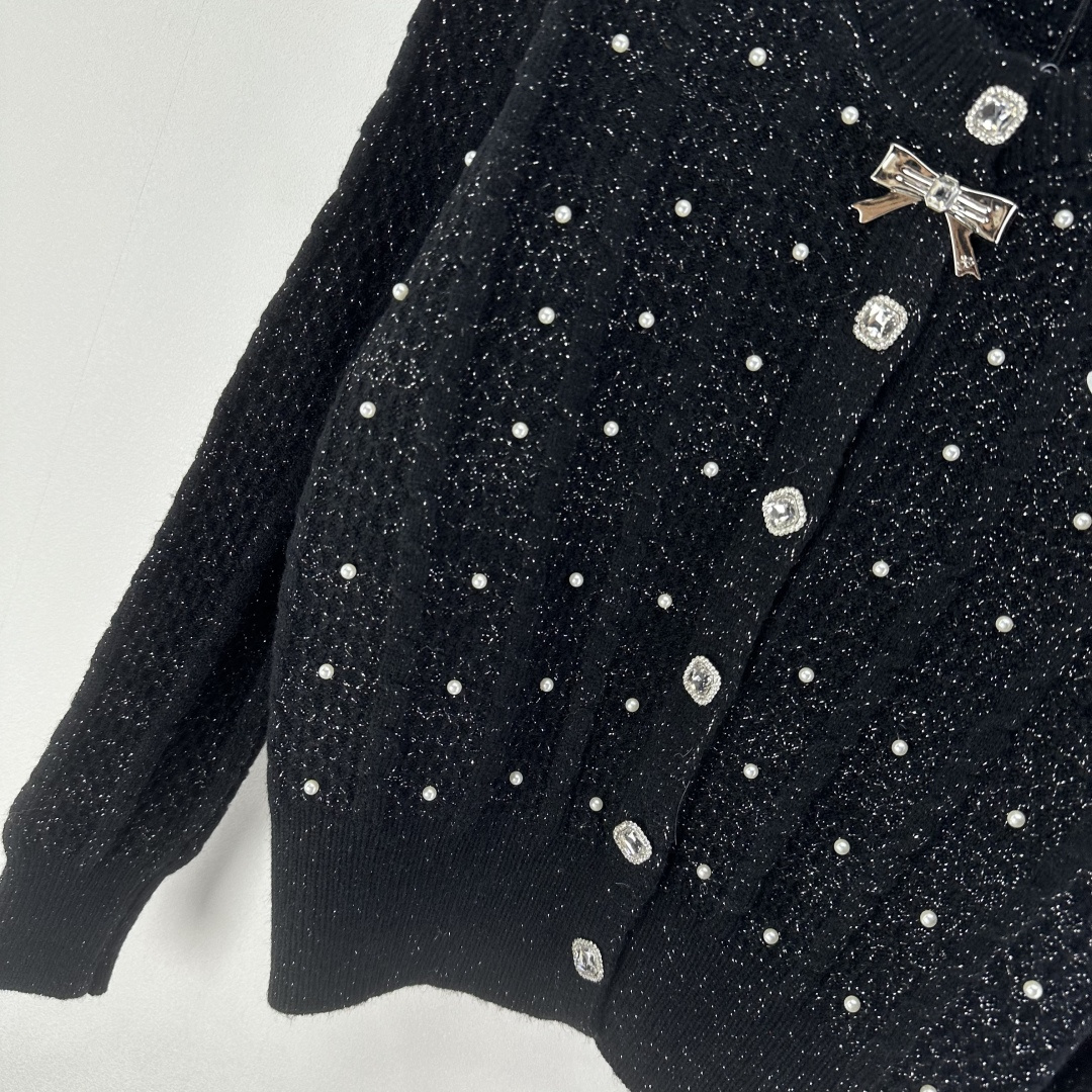 Chanel Clothing-20