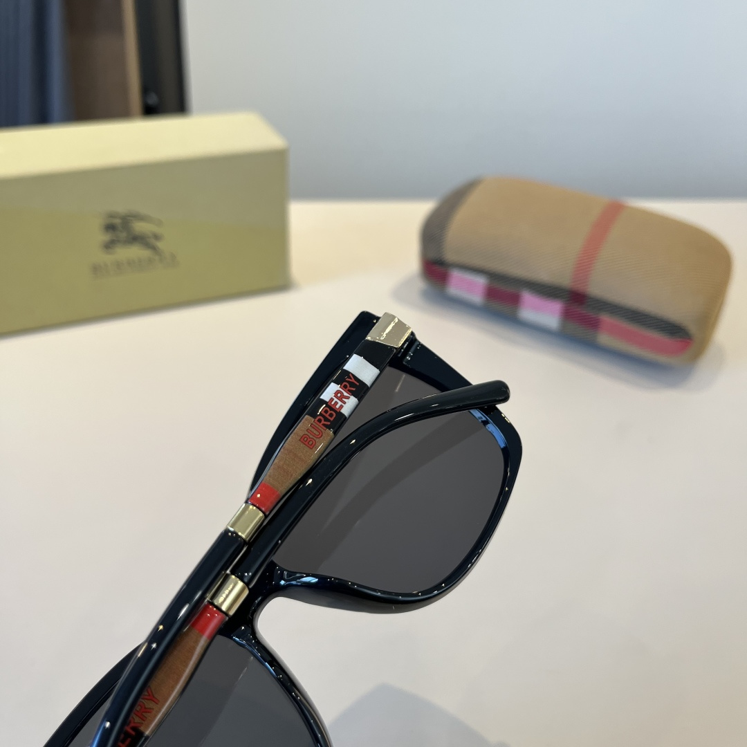 Burberry glasses-76