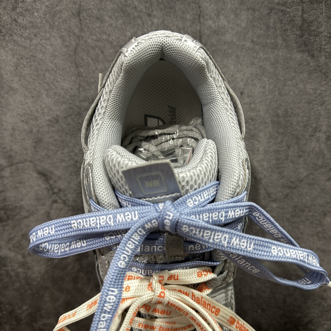 New Balance Sneakers-265