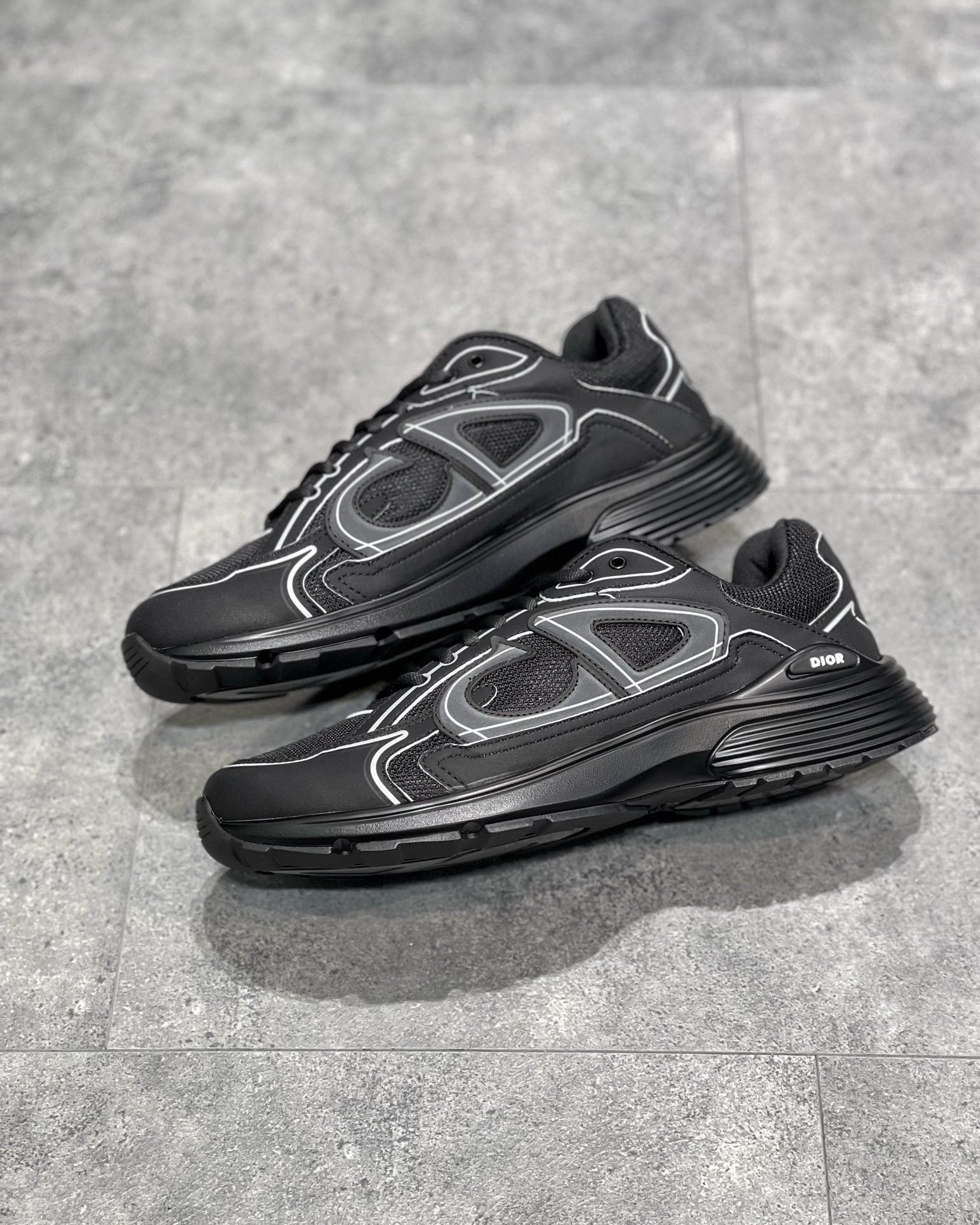 Dior Sneakers-64