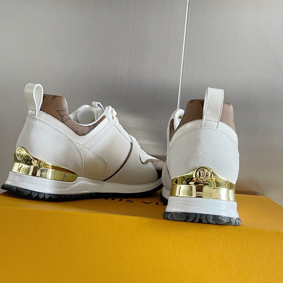 Lv Sneakers-215