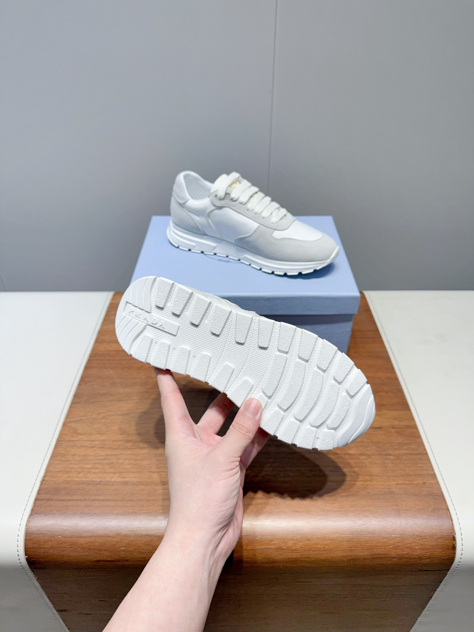 Prada Sneakers-250