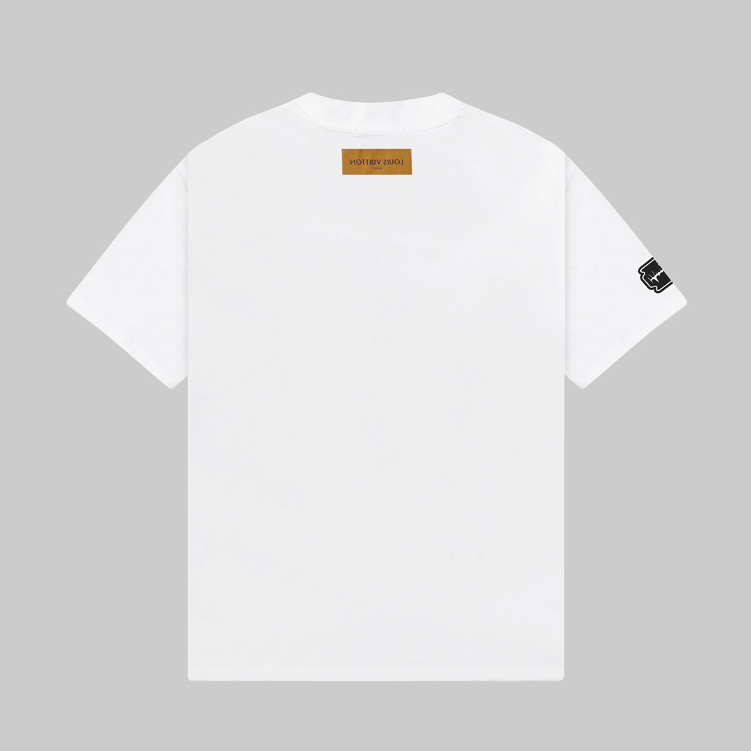 LV clothing-131