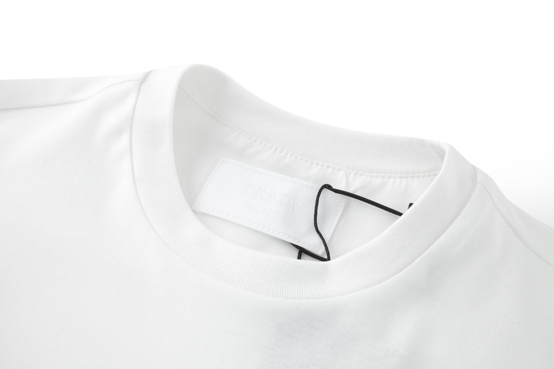 Prada clothing-53