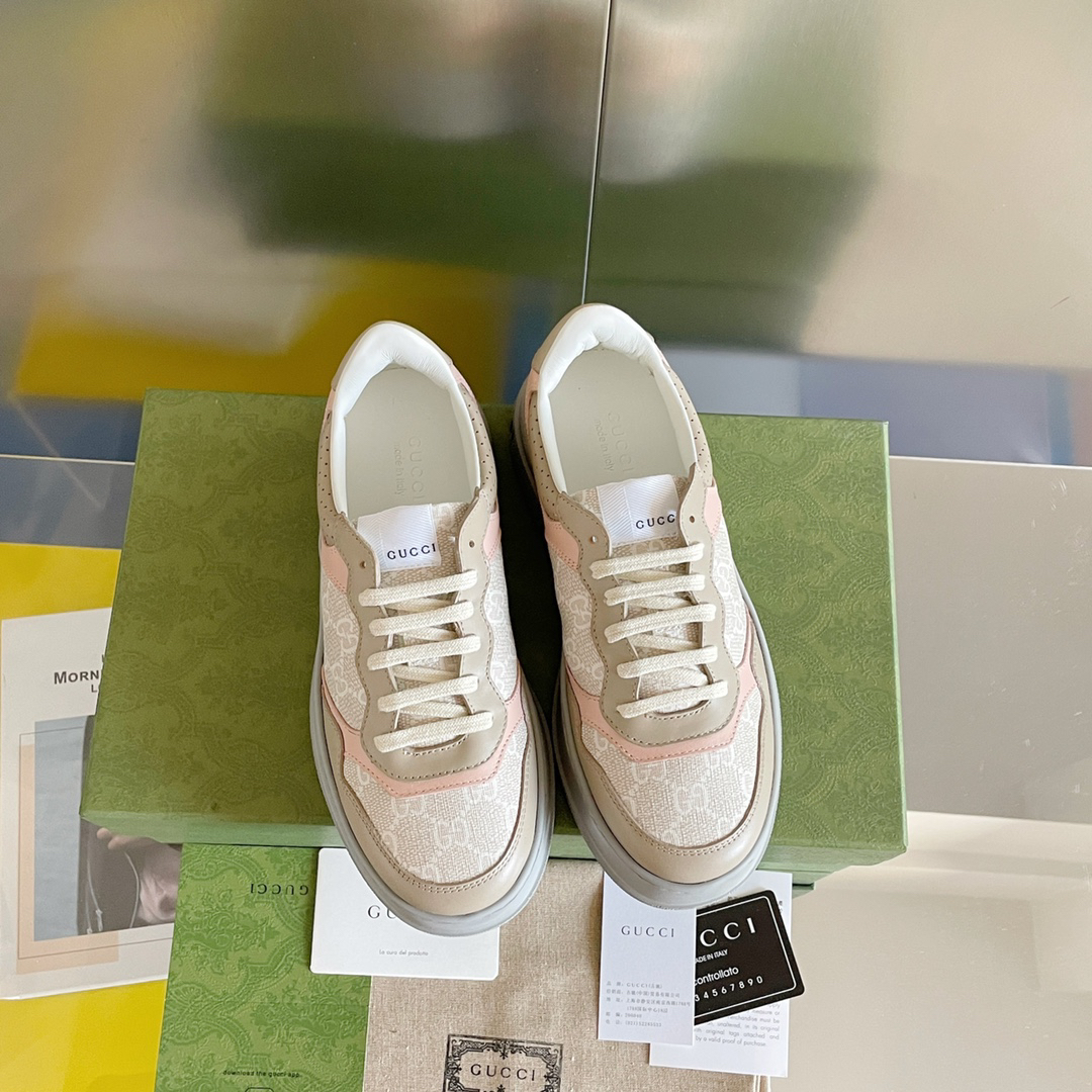 Gucci Sneakers-162