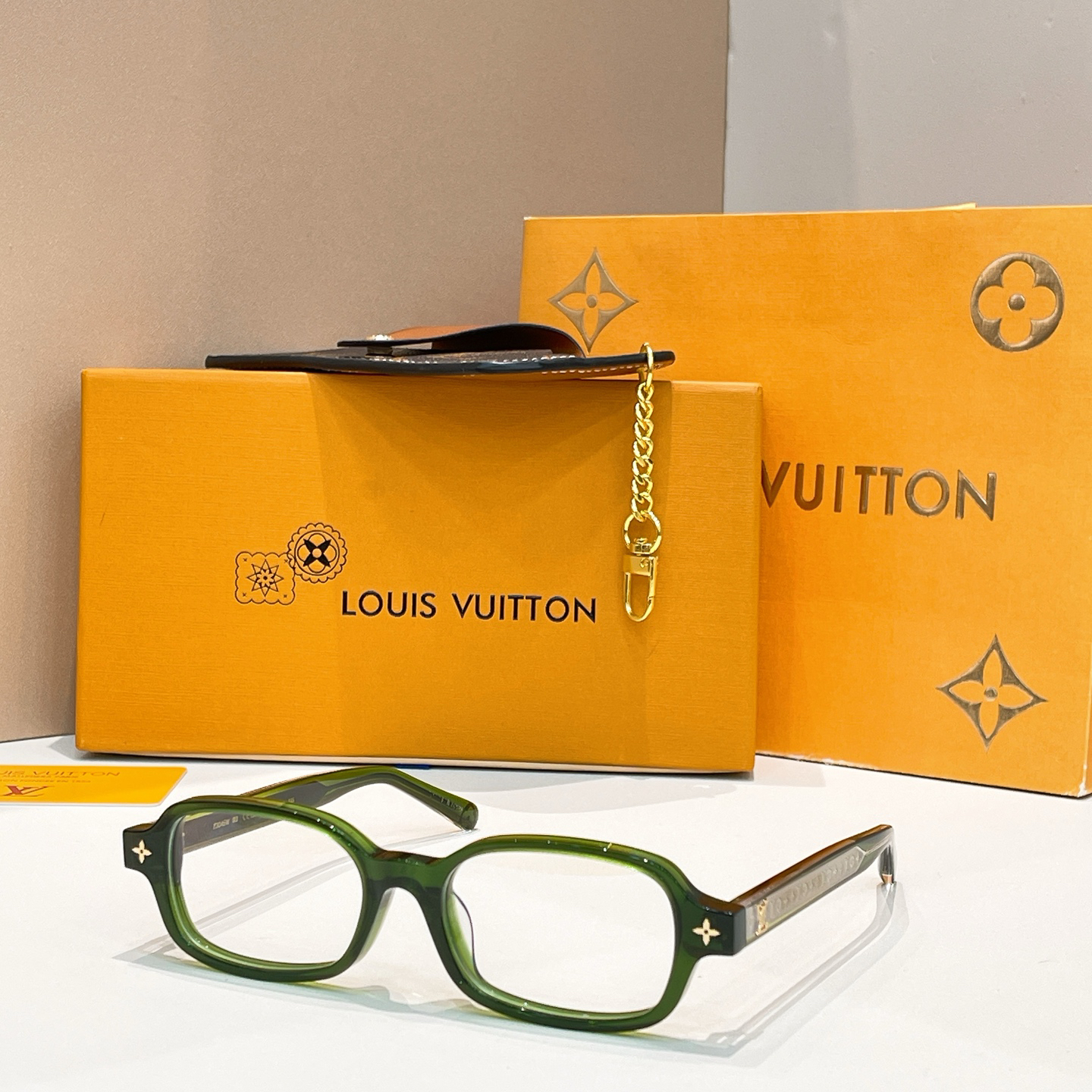 LV glasses-15
