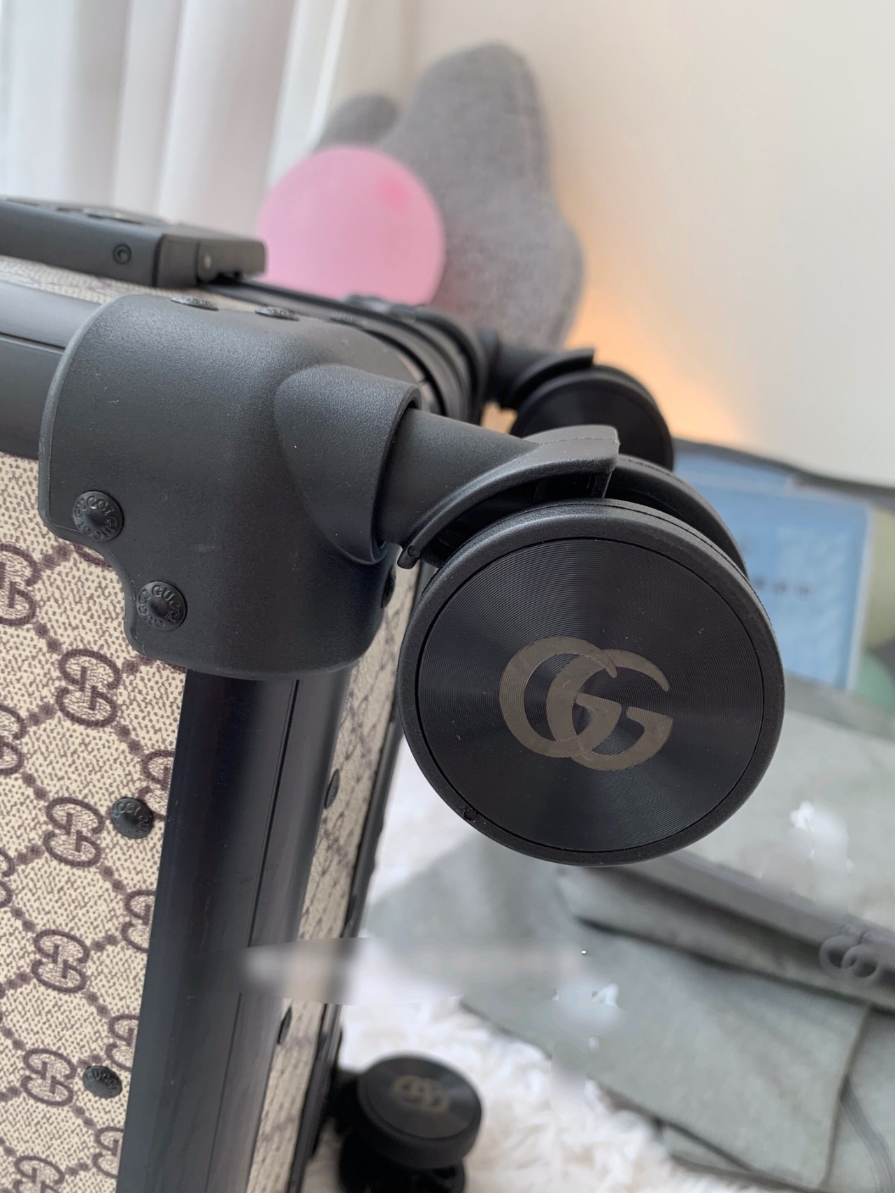 Gucci luggage-25