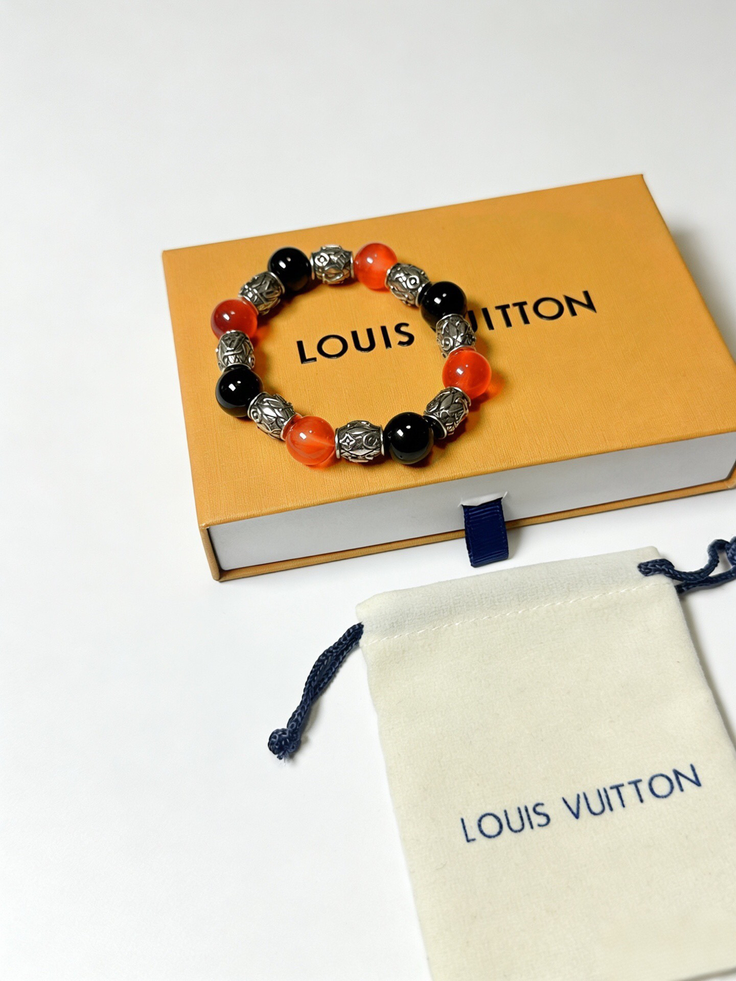 LV Bracelet-36