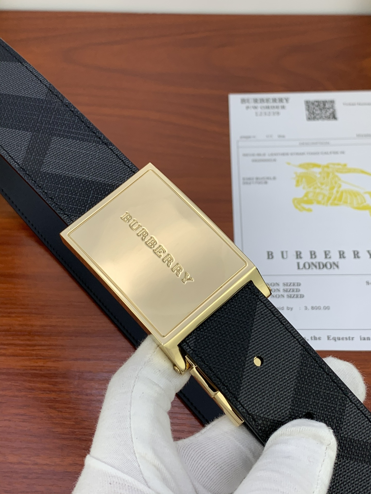 Burberry belt-108