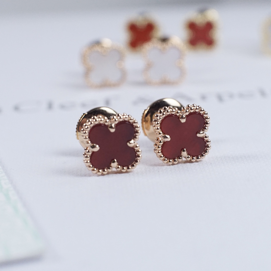 Van Cleef & Arpels earring-61