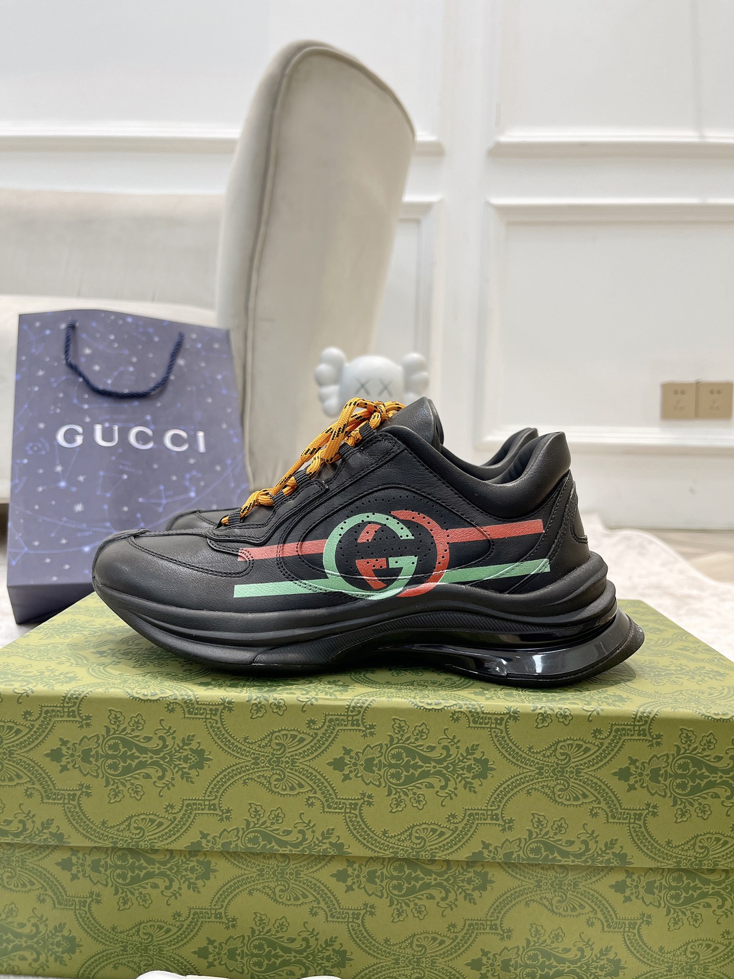 Gucci Sneakers-149