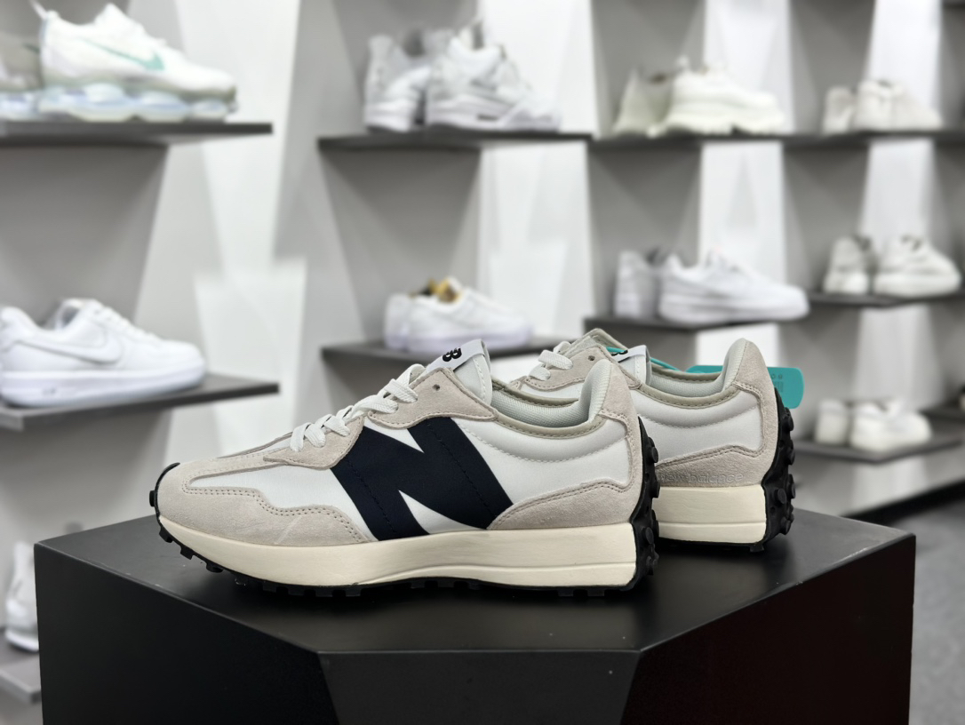 New Balance Sneakers-364