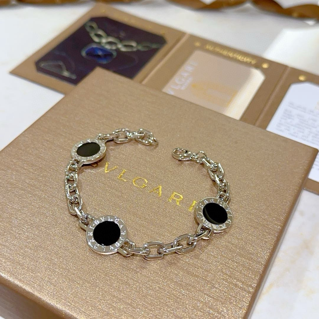 Bottega Veneta Bracelet-80