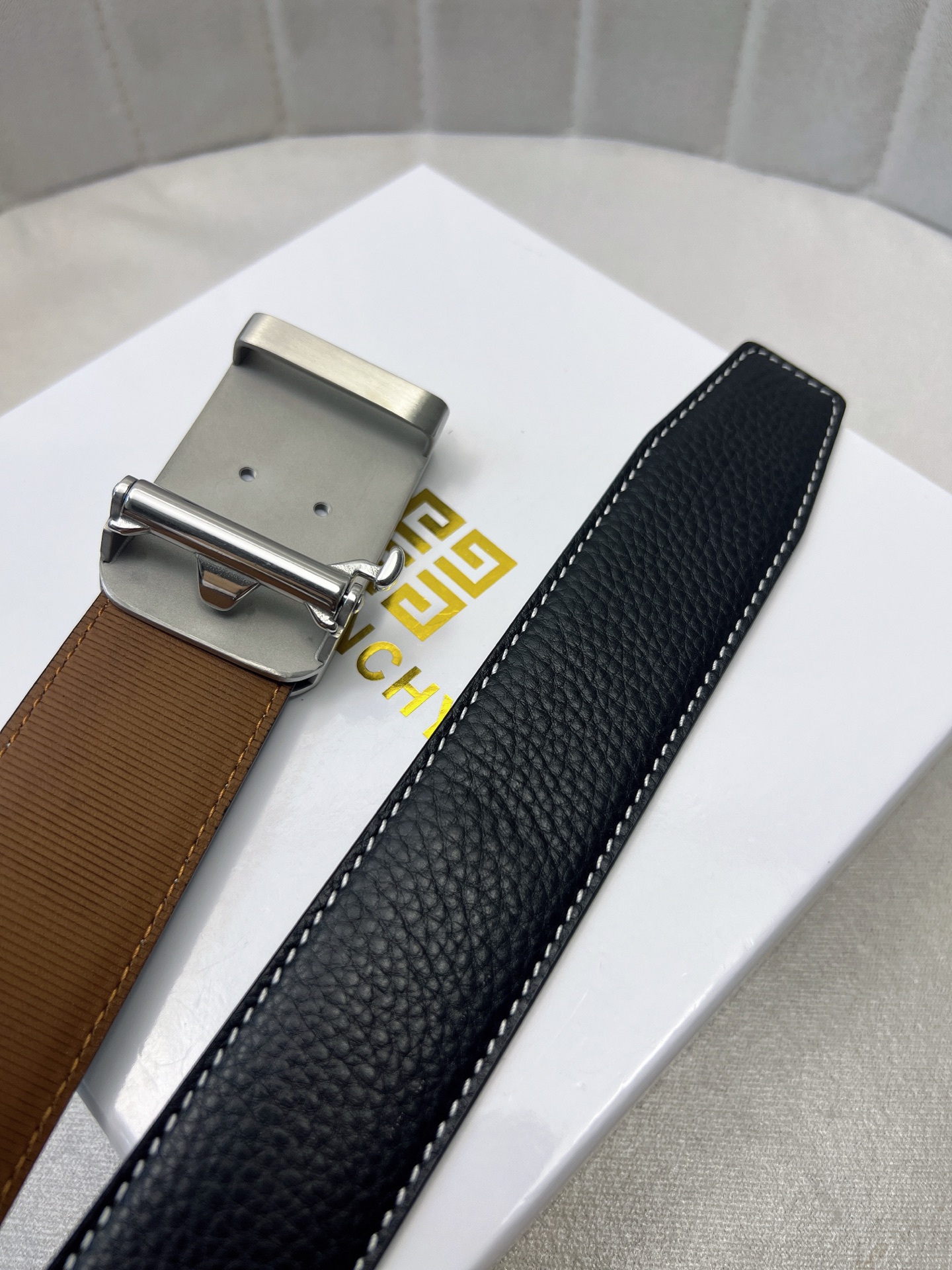 Givenchy belt-130