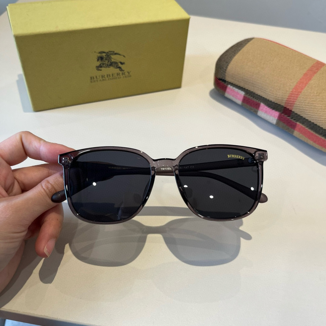 Burberry glasses-20