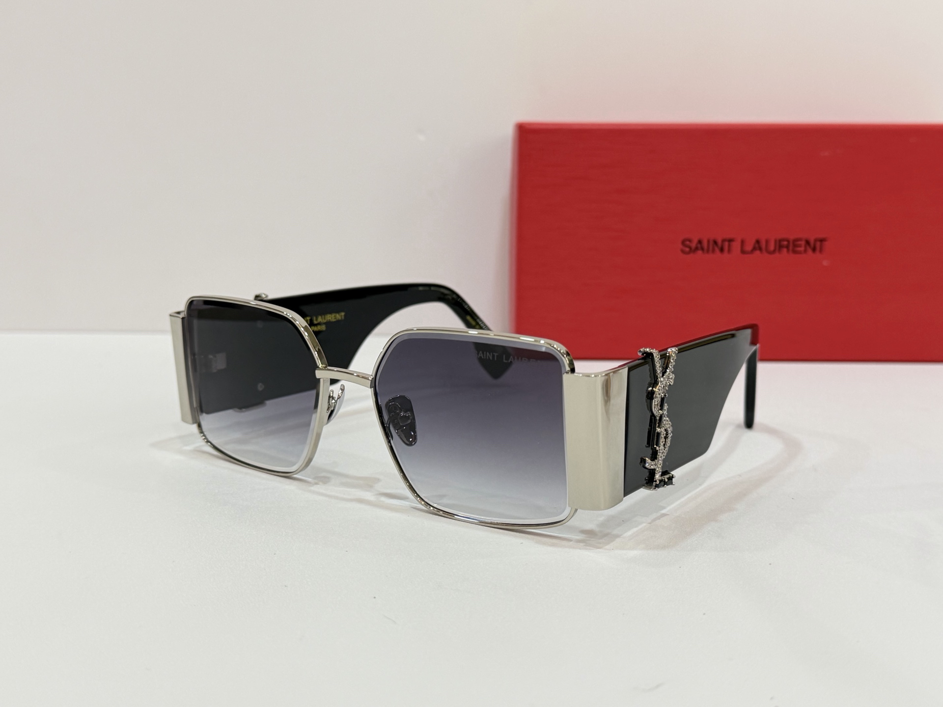 YSL glasses-4