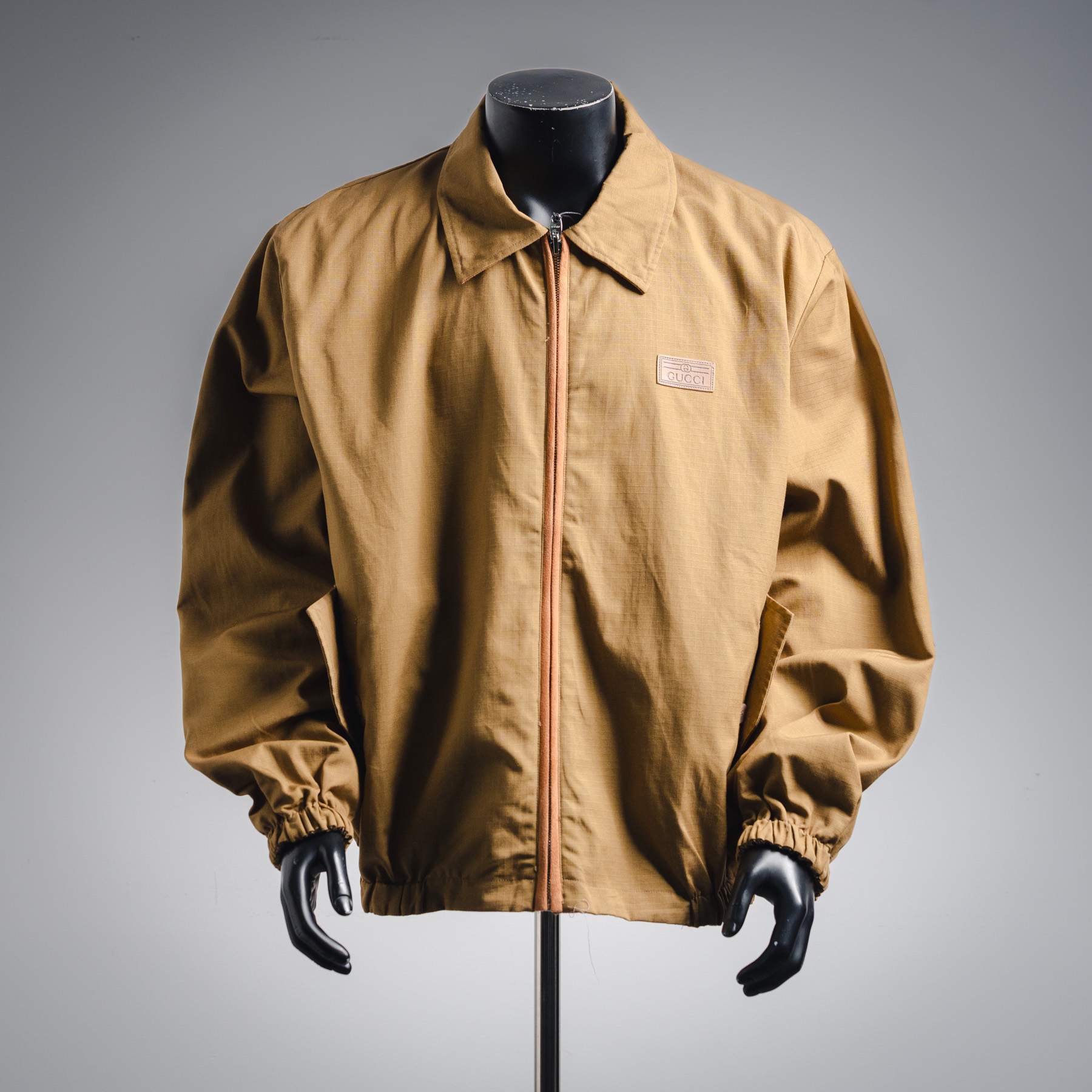 Gucci Clothing-241